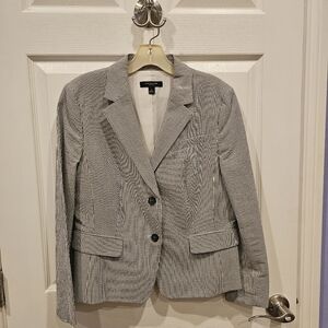 Women's summer/transitional blazer